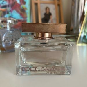 Rose the one Dolce and Gabbana Fragrance